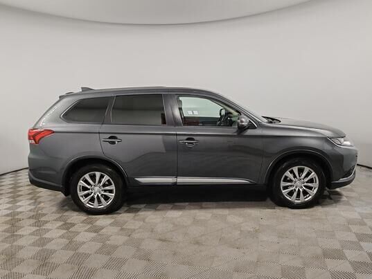 Mitsubishi Outlander, 2020 г., 131 822 км