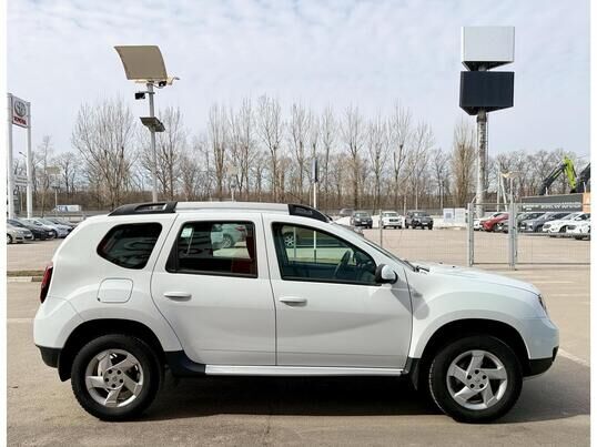 Renault Duster, 2015&nbsp;г., 115&nbsp;301&nbsp;км