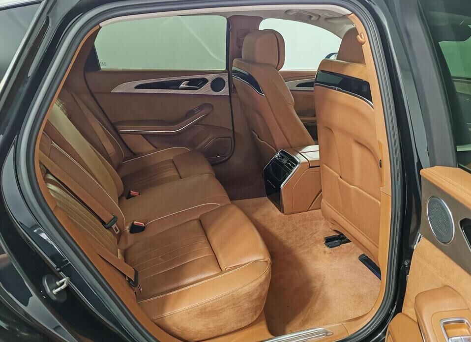 Hongqi H9 2.0 AMT (252 л.с.)