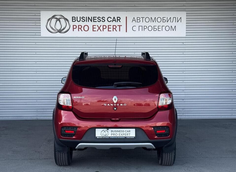 Renault Sandero, II Рестайлинг Stepway 1.6 MT (113 л.с.)