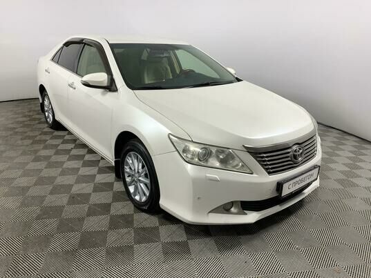 Toyota Camry, 2012 г., 480 003 км