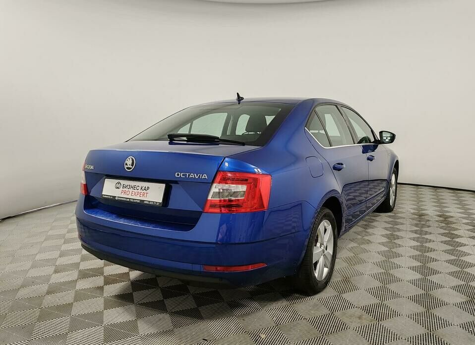 Skoda Octavia 1.6 AT (110 л.с.)