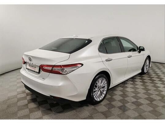 Toyota Camry, 2021&nbsp;г., 95&nbsp;793&nbsp;км