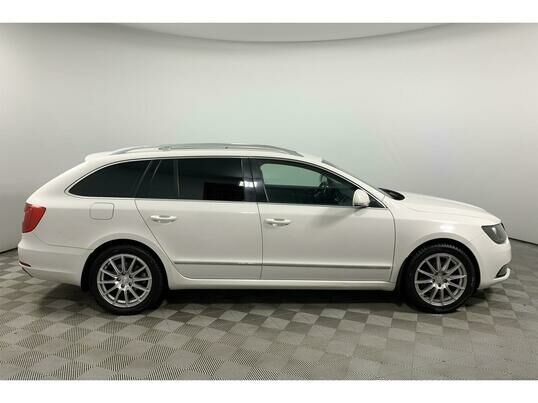 Skoda Superb, 2013 г., 261 776 км