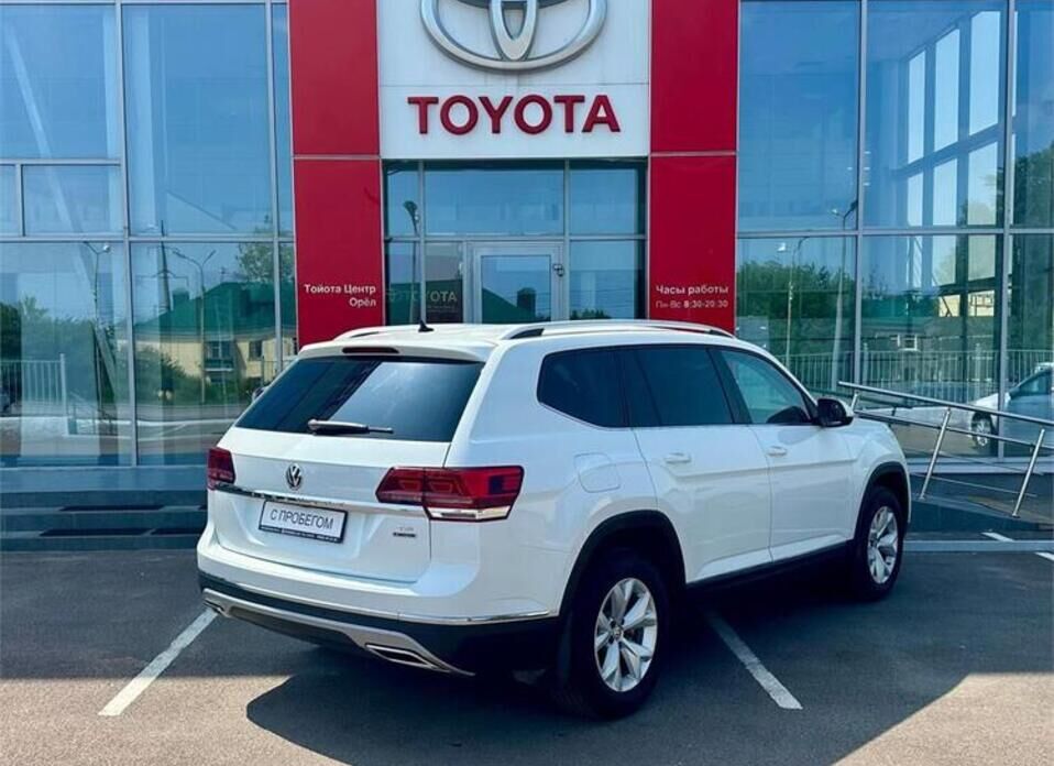 Volkswagen Teramont 2.0 AT (220 л.с.) 4WD