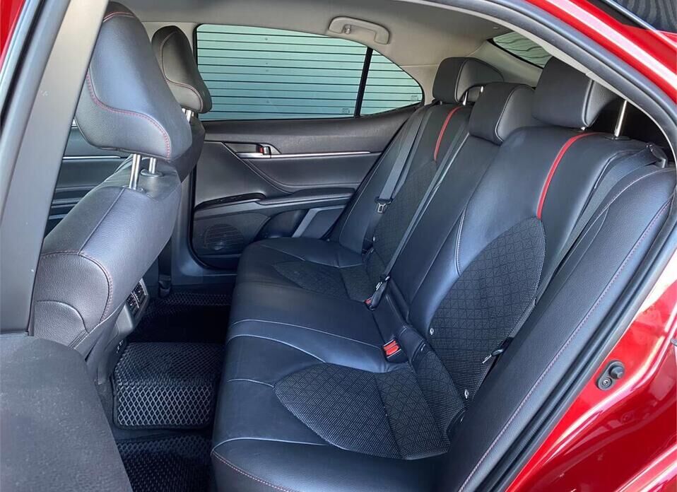 Toyota Camry, VIII (XV70) Рестайлинг 3.5 AT (249 л.с.)