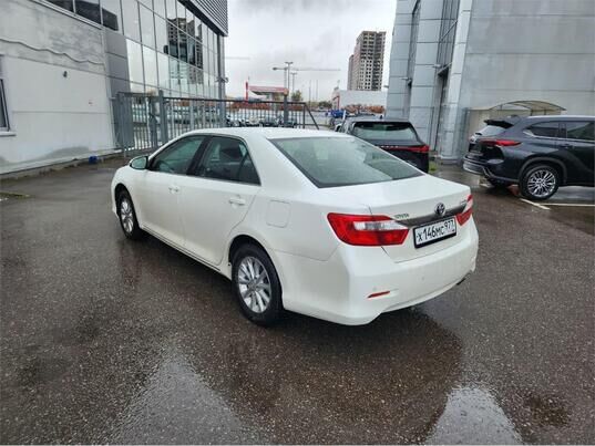 Toyota Camry, VII (XV50), 2014 г., 332 757 км
