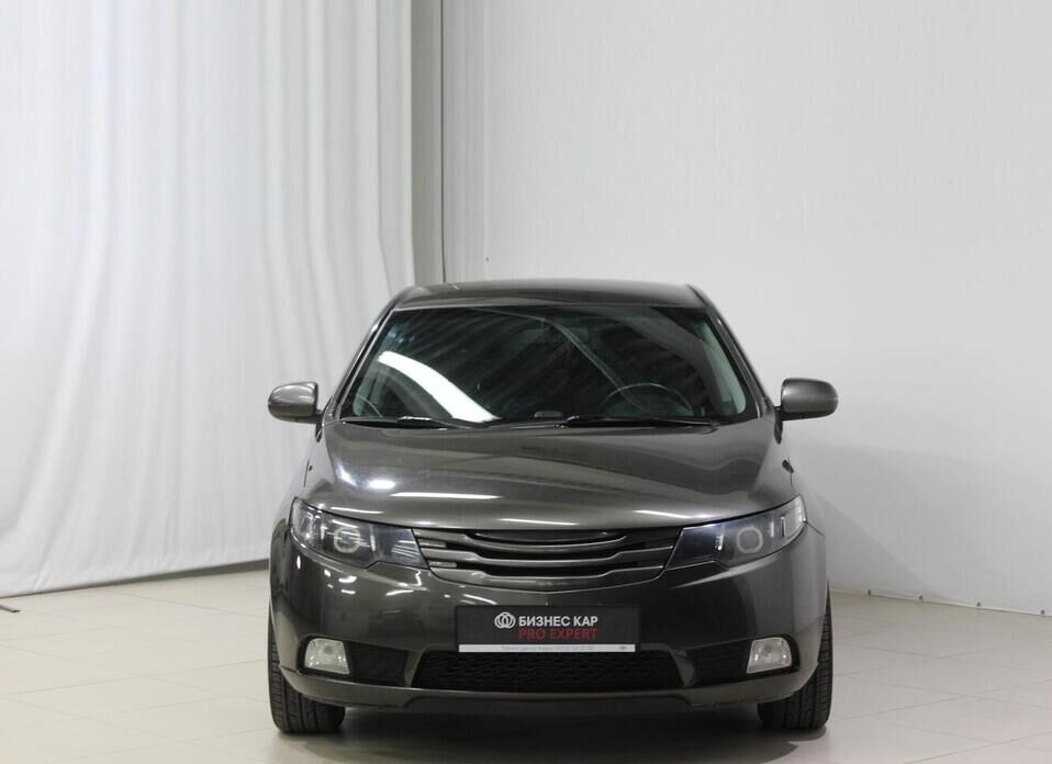 Kia Cerato, II 6-speed 1.6 MT (126 л.с.)