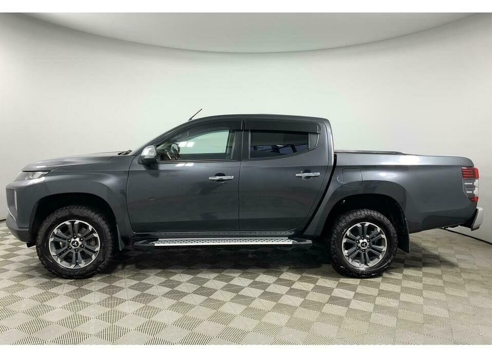 Mitsubishi L200 2.4d AT (154 л.с.) 4WD