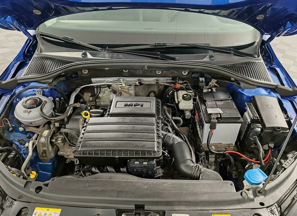 Skoda Octavia 1.6 AT (110 л.с.)