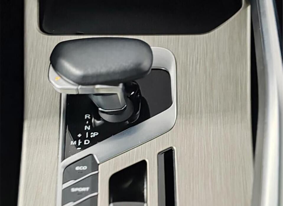 Geely Coolray, I 1.5 AMT (150 л.с.)
