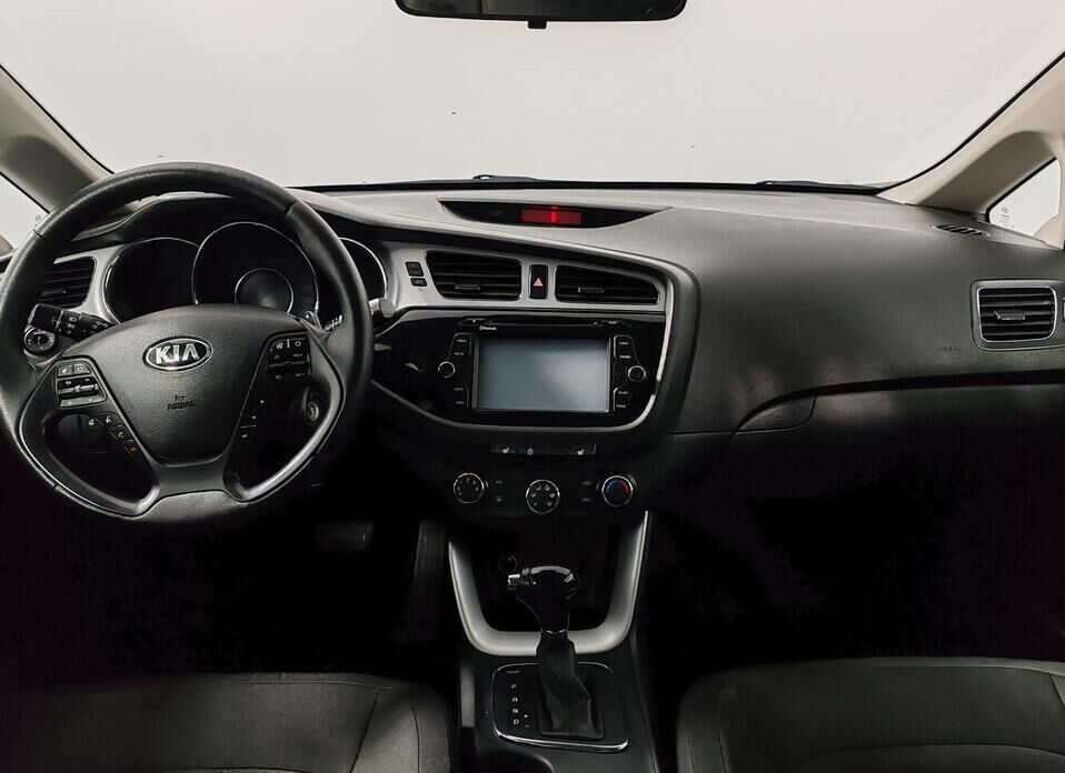 Kia Ceed, II 1.6 AT (129 л.с.)