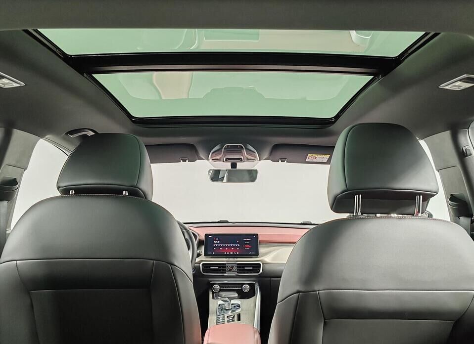 Geely Coolray 1.5 AMT (150 л.с.)