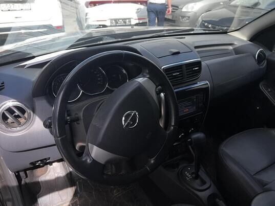 Nissan Terrano, 2016 г., 181 219 км