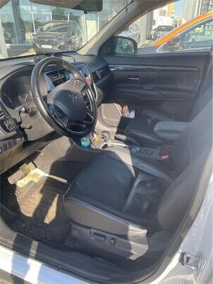 Mitsubishi Outlander, 2016&nbsp;г., 176&nbsp;266&nbsp;км