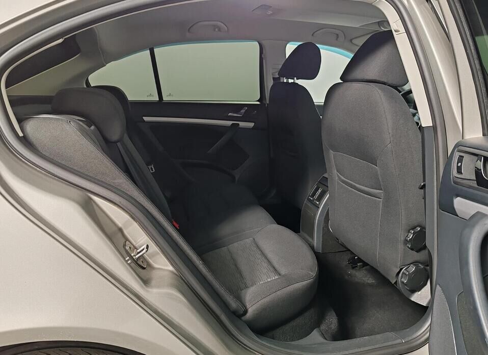 Skoda Octavia DSG7 1.8 AMT (152 л.с.)