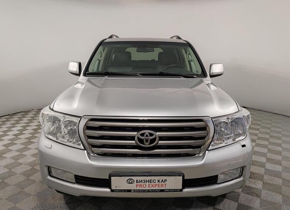 Toyota Land Cruiser, 200 Series 4.7 AT (288 л.с.) 4WD