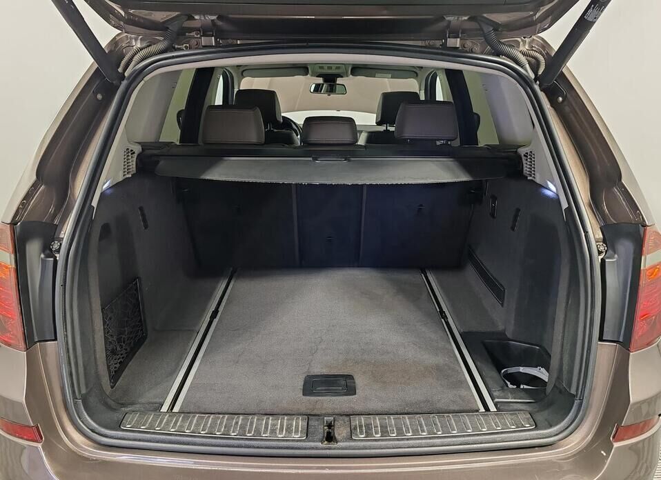 BMW X3, II (F25) 28i xDrive 2.0 AT (245 л.с.) 4WD