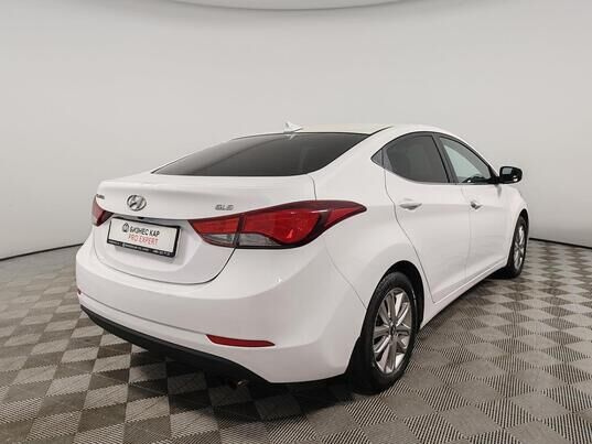 Hyundai Elantra, 2015 г., 220 899 км