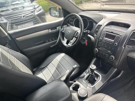 Kia Sorento, 2011 г., 282 721 км
