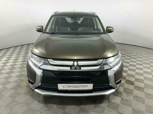 Mitsubishi Outlander, 2015 г., 182 105 км