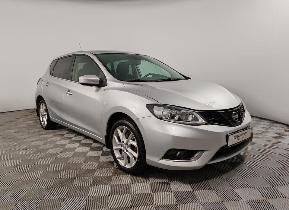 Nissan Tiida, II 1.6 CVT (117 л.с.)