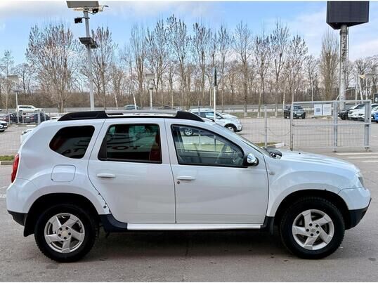 Renault Duster, 2013&nbsp;г., 141&nbsp;255&nbsp;км