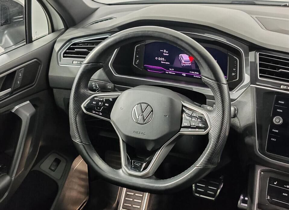 Volkswagen Tiguan, II Рестайлинг 2.0 AMT (180 л.с.) 4WD