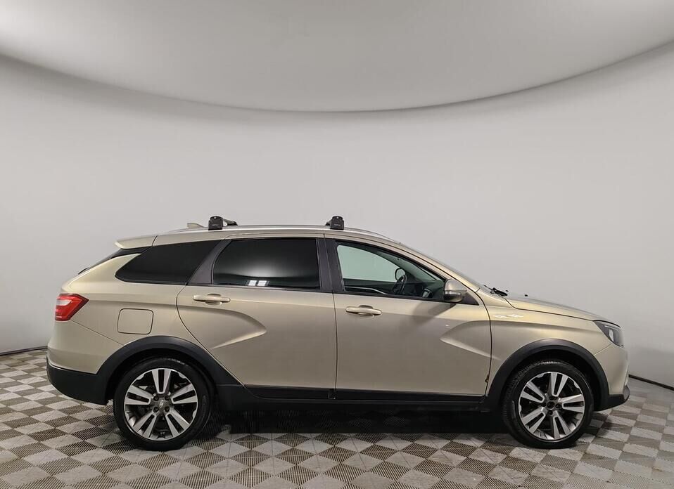 LADA (ВАЗ) Vesta, I SW Cross 1.6 CVT (113 л.с.)