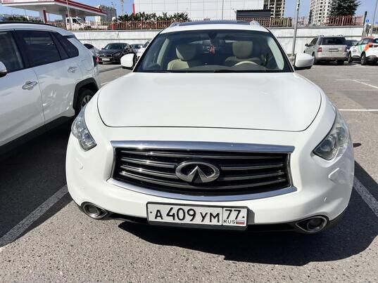 Infiniti FX, 2012 г., 147 900 км