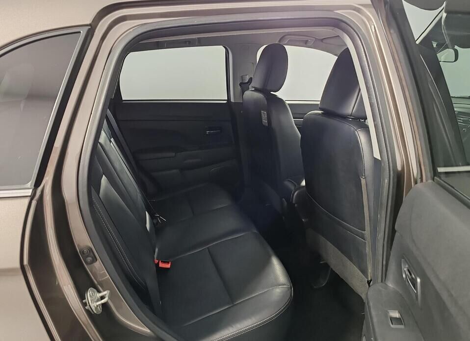 Mitsubishi ASX, I 1.8 CVT (140 л.с.)