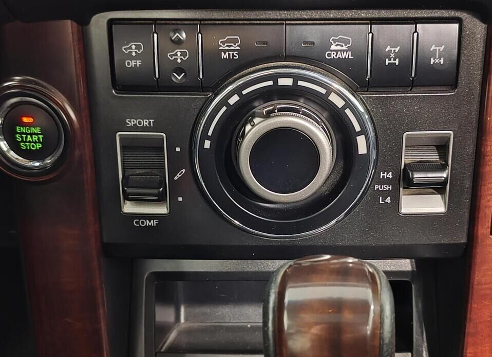 Toyota Land Cruiser Prado, 150 Series Рестайлинг 1 4.0 AT (282 л.с.) 4WD