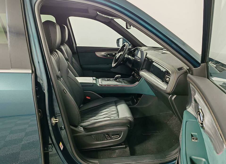 GAC GS8 2.0 AT (231 л.с.) 4WD