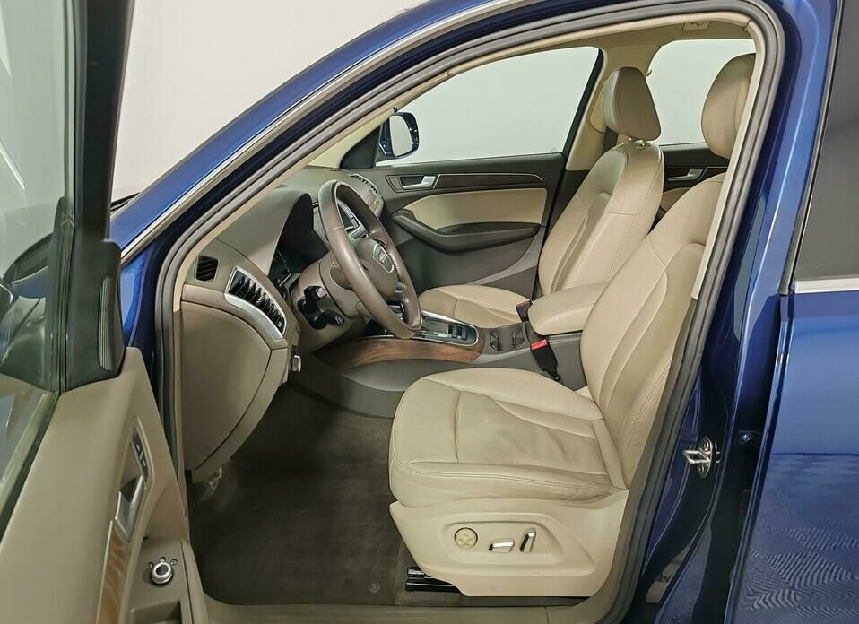 Audi Q5 2.0 AT (225 л.с.) 4WD