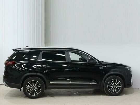 Chery Tiggo 8 Pro, 2023 г., 30 802 км
