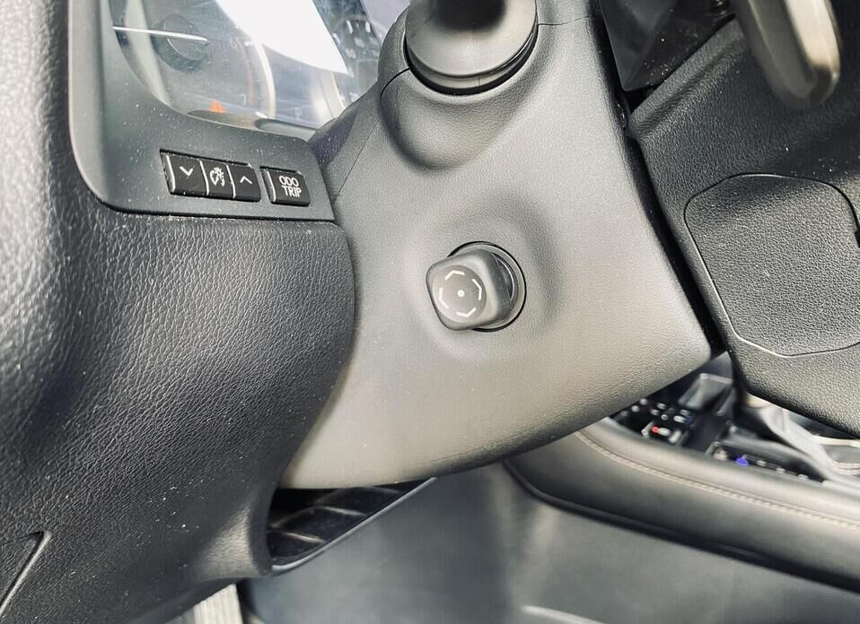 Lexus RX, IV Рестайлинг 300 2.0 AT (238 л.с.) 4WD