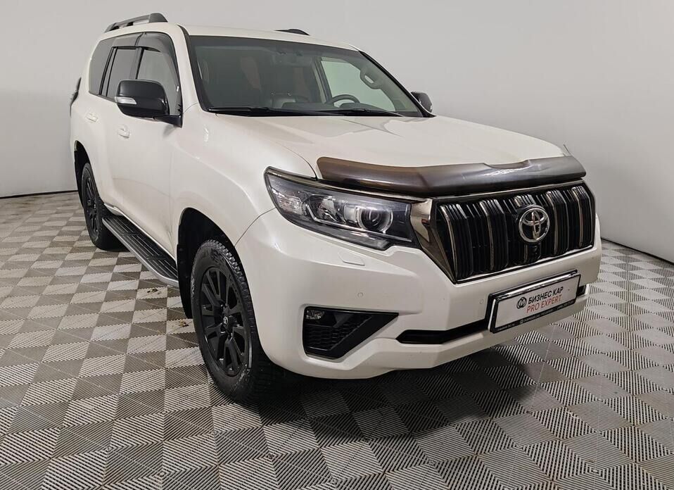 Toyota Land Cruiser Prado, 150 Series Рестайлинг 3 2.8d AT (200 л.с.) 4WD