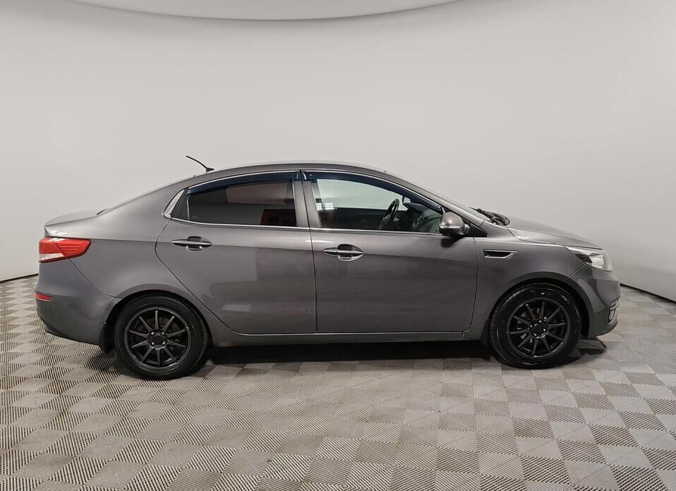 Kia Rio, III Рестайлинг 1.6 AT (123 л.с.)