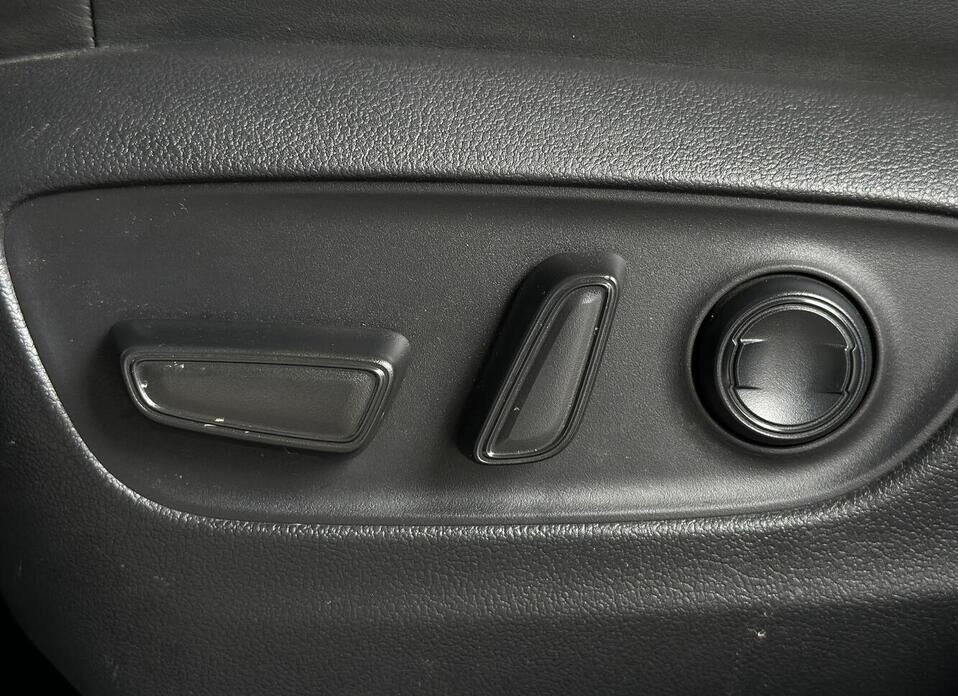 Toyota Land Cruiser, 300 Series 3.4 AT (415 л.с.) 4WD