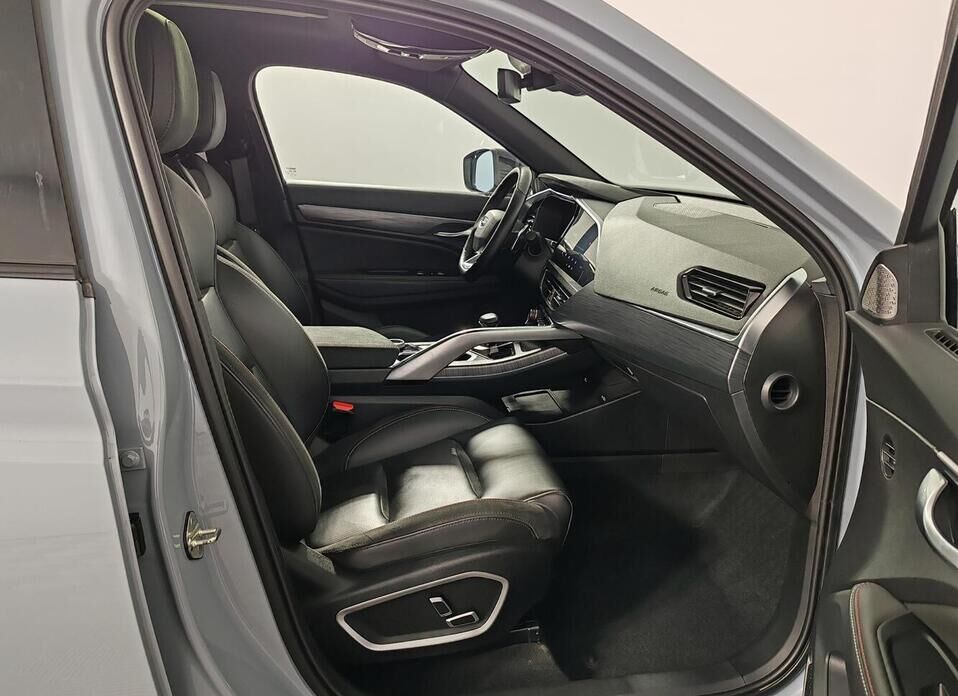 Geely Tugella, I 2.0 AT (238 л.с.) 4WD