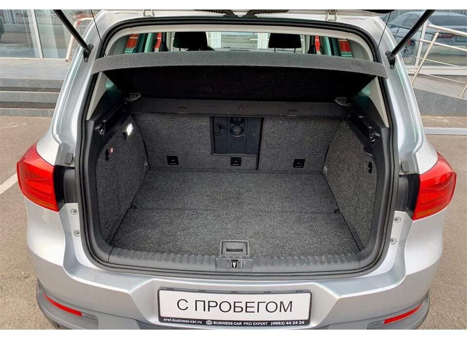 Volkswagen Tiguan 2.0 AT (170 л.с.) 4WD