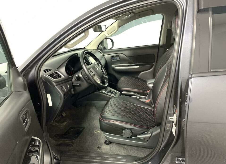 Mitsubishi L200 2.4d AT (154 л.с.) 4WD