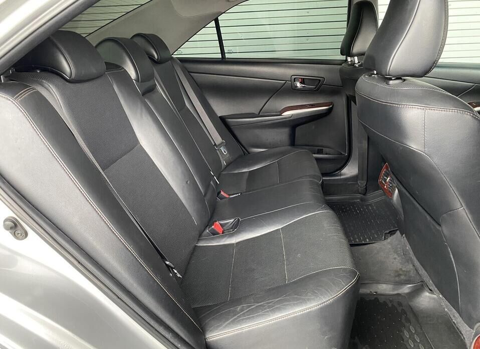 Toyota Camry, VII (XV50) 2.5 AT (181 л.с.)