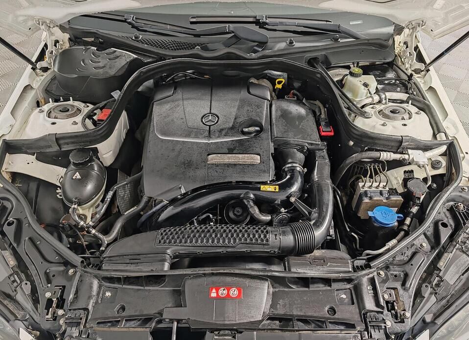 Mercedes-Benz E-Класс, IV (W212, S212, C207) Рестайлинг 200 2.0 AT (184 л.с.)