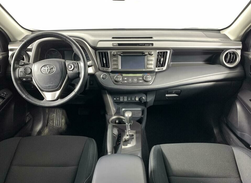 Toyota RAV4 2.2d AT (150 л.с.) 4WD