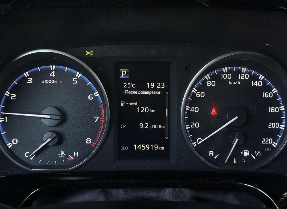 Toyota RAV4, IV (CA40) Рестайлинг 2.0 CVT (146 л.с.) 4WD