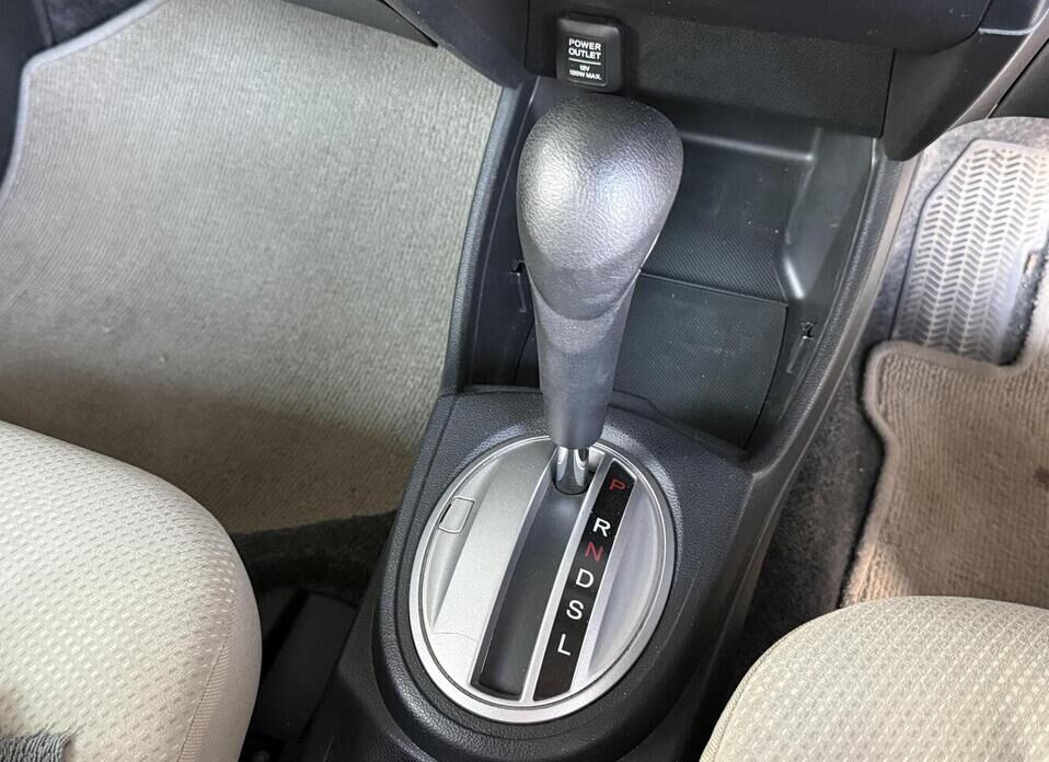 Honda Fit, II 1.3 CVT (99 л.с.)