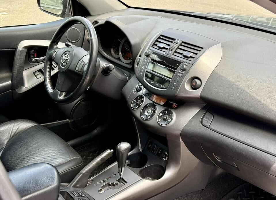 Toyota RAV4, III (XA30) 2.0 AT (152 л.с.) 4WD