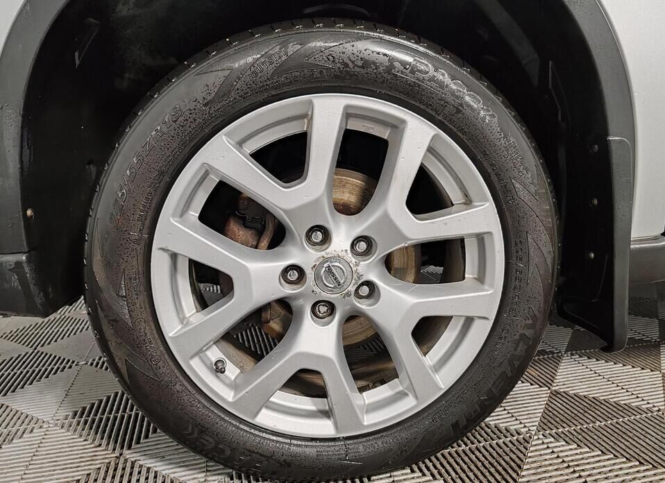 Nissan X-Trail, II Рестайлинг 2.5 CVT (169 л.с.) 4WD