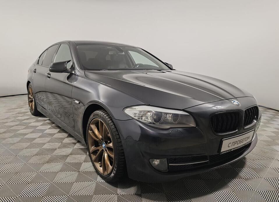 BMW 5 серии 528i 3.0 AT (258 л.с.) 4WD